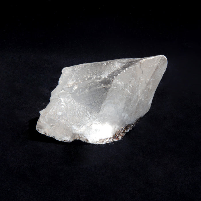 5: 2.75 x 3 x 2.5 inches - 266 g - $700